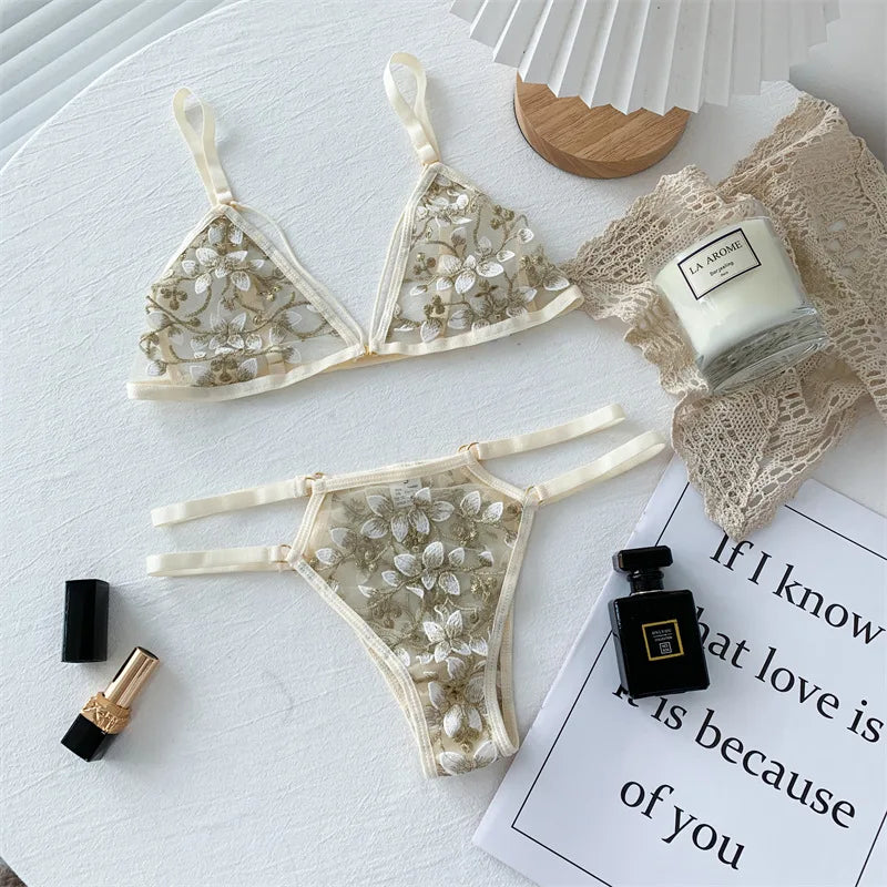 YSANSCA Women's Wireless Front Closure Bra & Brief Set - 3/4 Cup Push Up Lace 3-Piece S-L