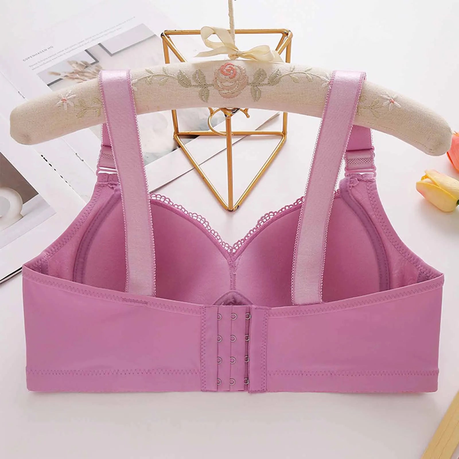 Sexy Lace Seamless Large Size Women's Sports Bra