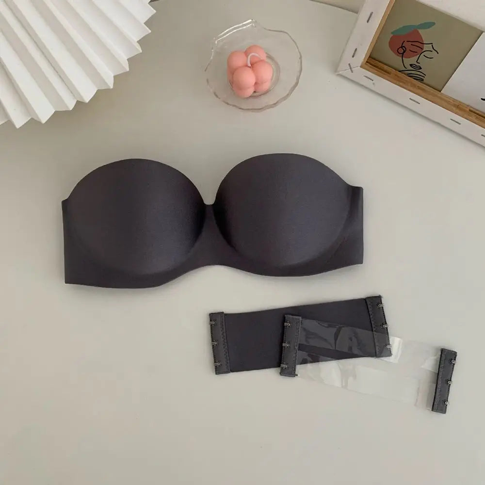 Seamless Push-Up Strapless Bra