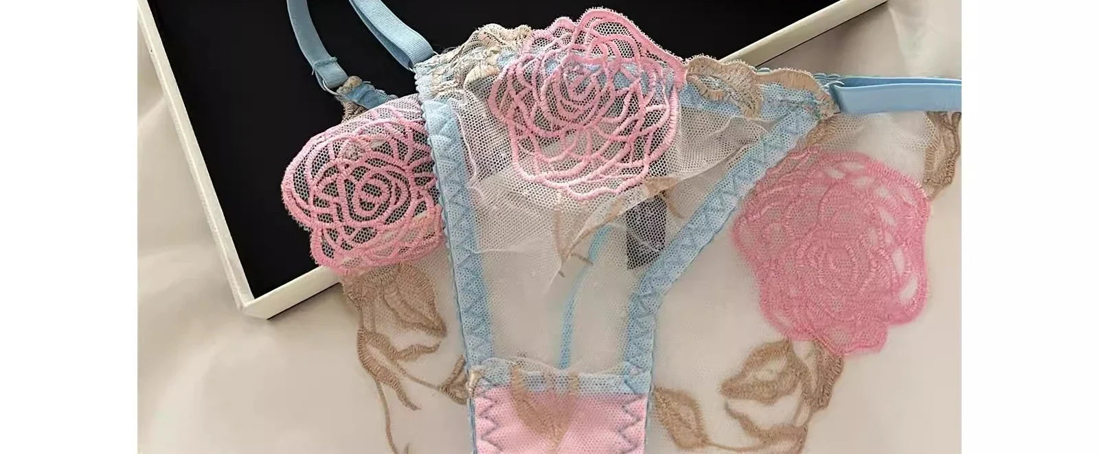 MOYISU Women's Underwire Bra & Brief Set - 3/4 Cup Push Up Plunge Embroidery S-4XL